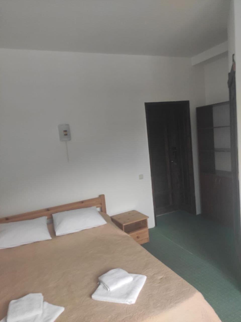 Біля Витягу Slavske Room photo